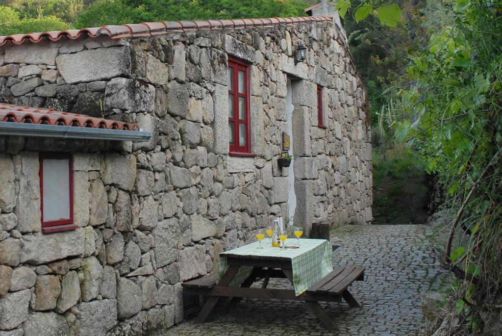 Casas Da Ribeira Konuk evi Seia Dış mekan fotoğraf